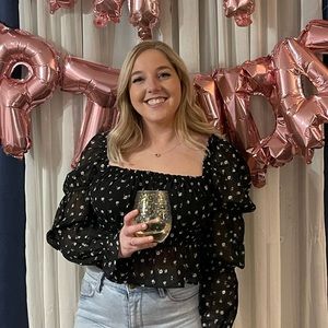 Meet your Posher, Amy